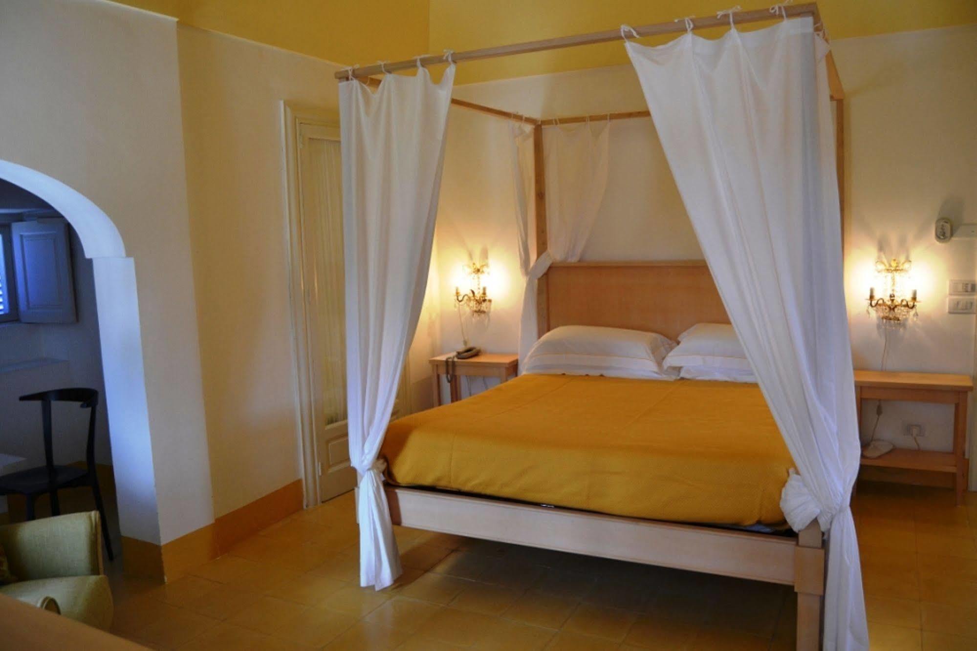 צ'יסטרנינו Relais Masseria Villa Cenci מראה חיצוני תמונה