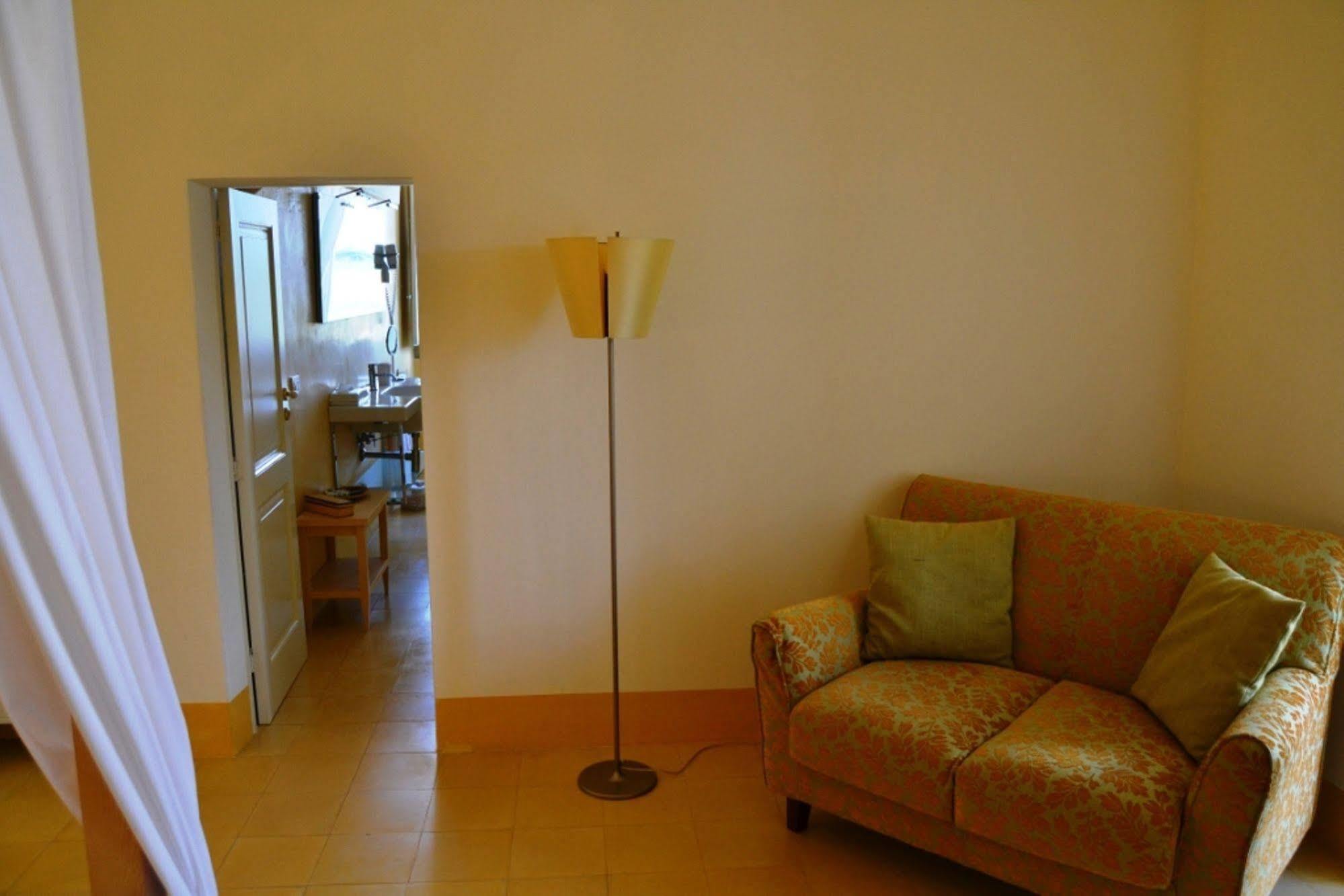 צ'יסטרנינו Relais Masseria Villa Cenci מראה חיצוני תמונה