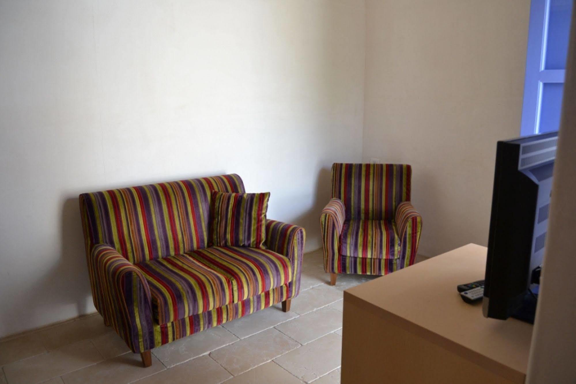 צ'יסטרנינו Relais Masseria Villa Cenci מראה חיצוני תמונה